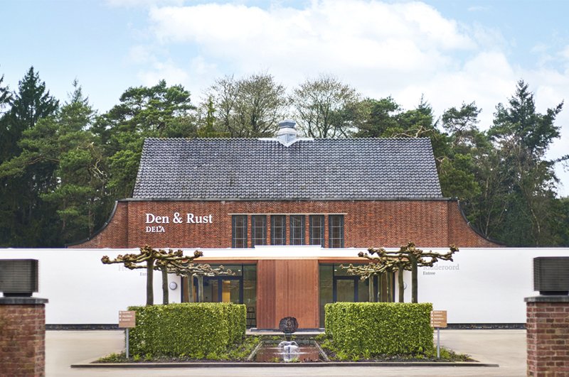 Crematorium, begraafplaats en natuurbegraafplaats Den en Rust in Bilthoven